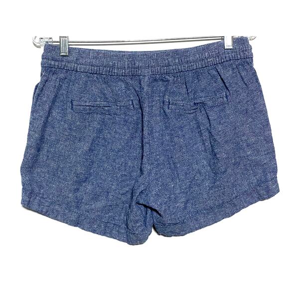 Old Navy Blue Chambray Pull On Shorts Womens M Blue Linen Rayon Coastal Preppy - Picture 3 of 7